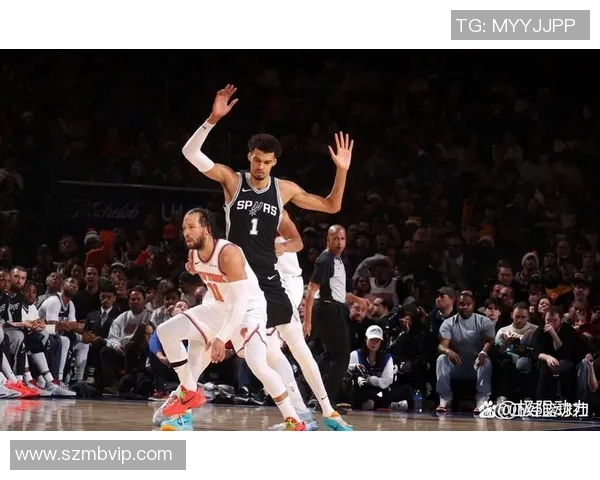 NBA雷霆对阵马刺精彩直播回顾0303全场精彩瞬间分析